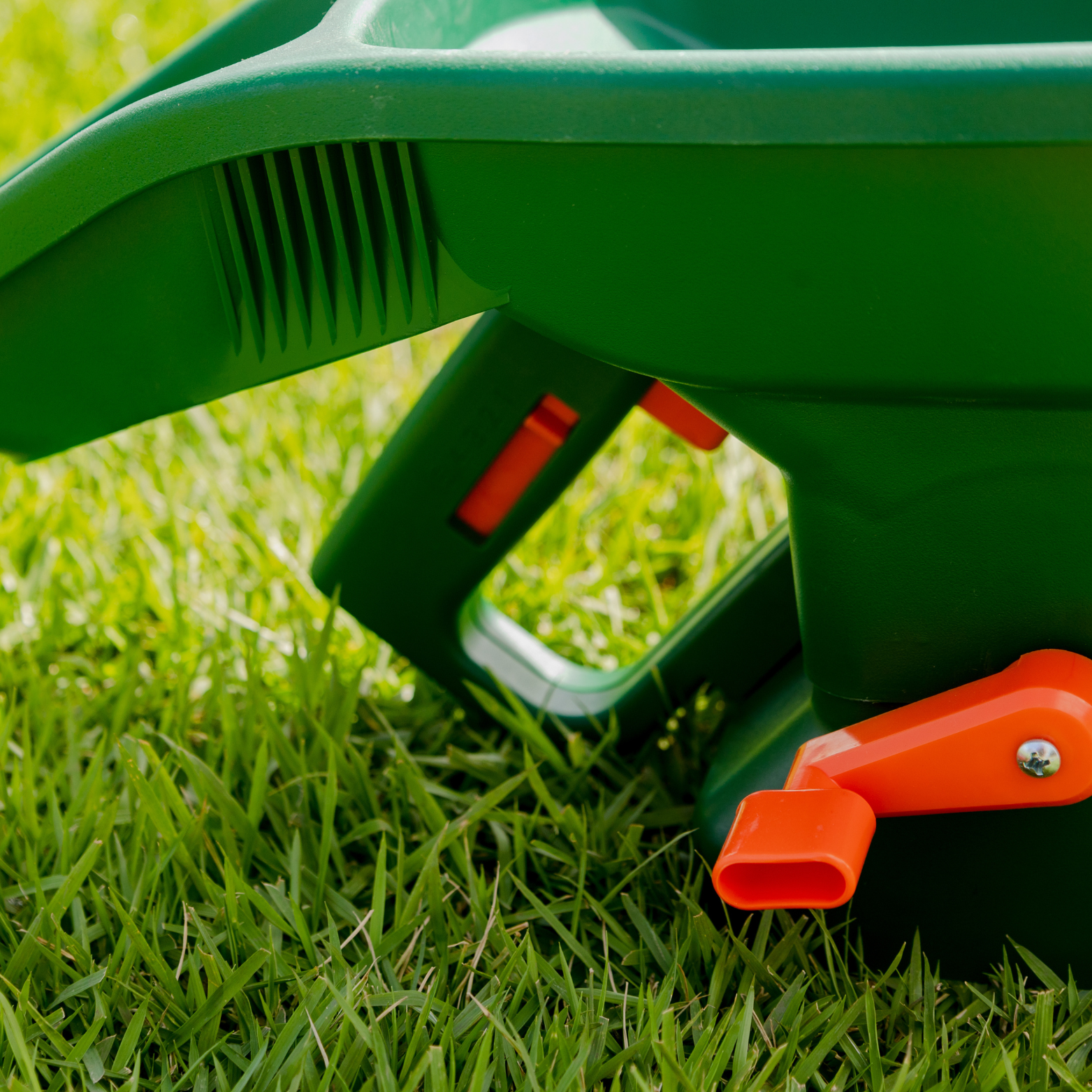 Scotts Lawn Fertiliser Spreader