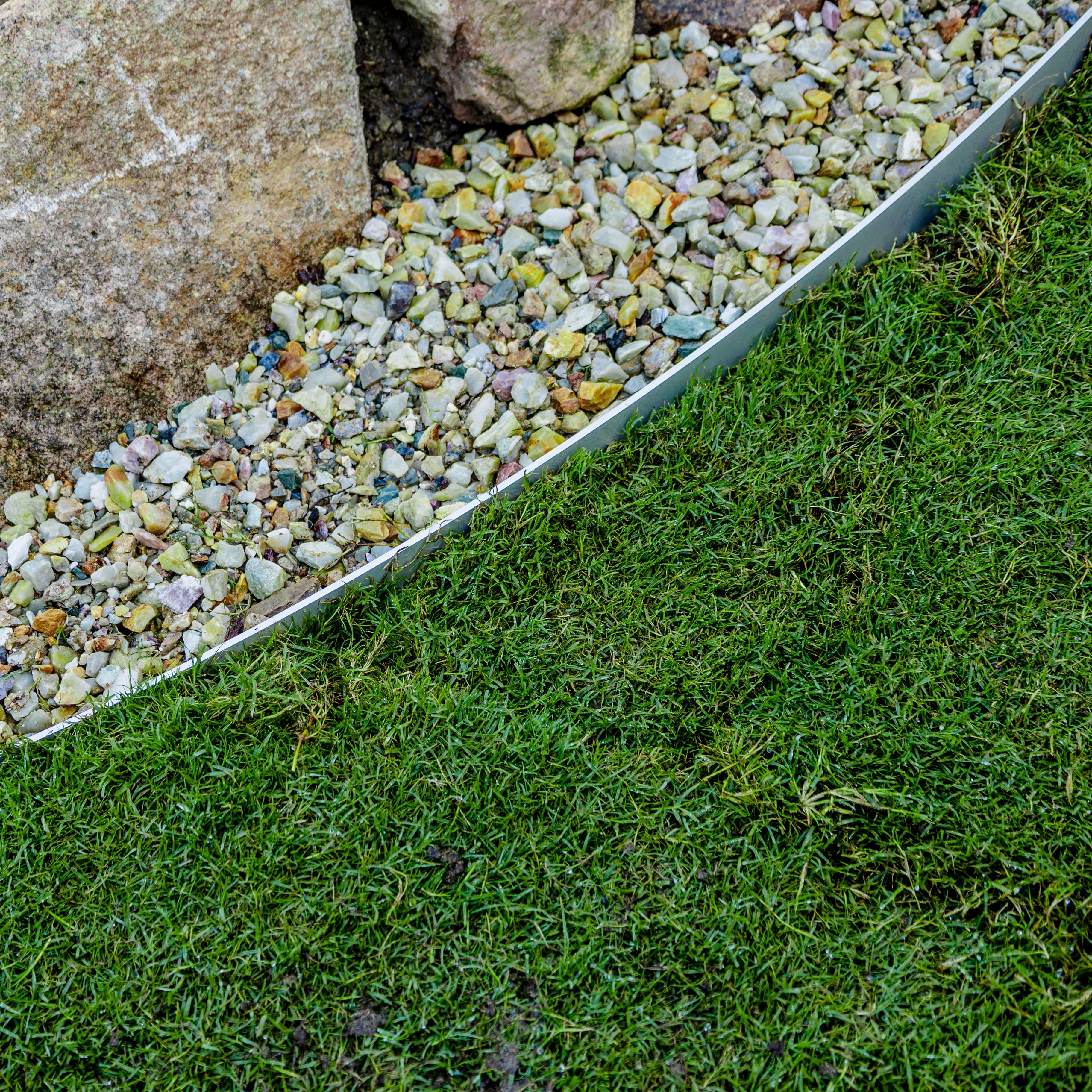 Hedge Aluminium Garden Edging 2.9m