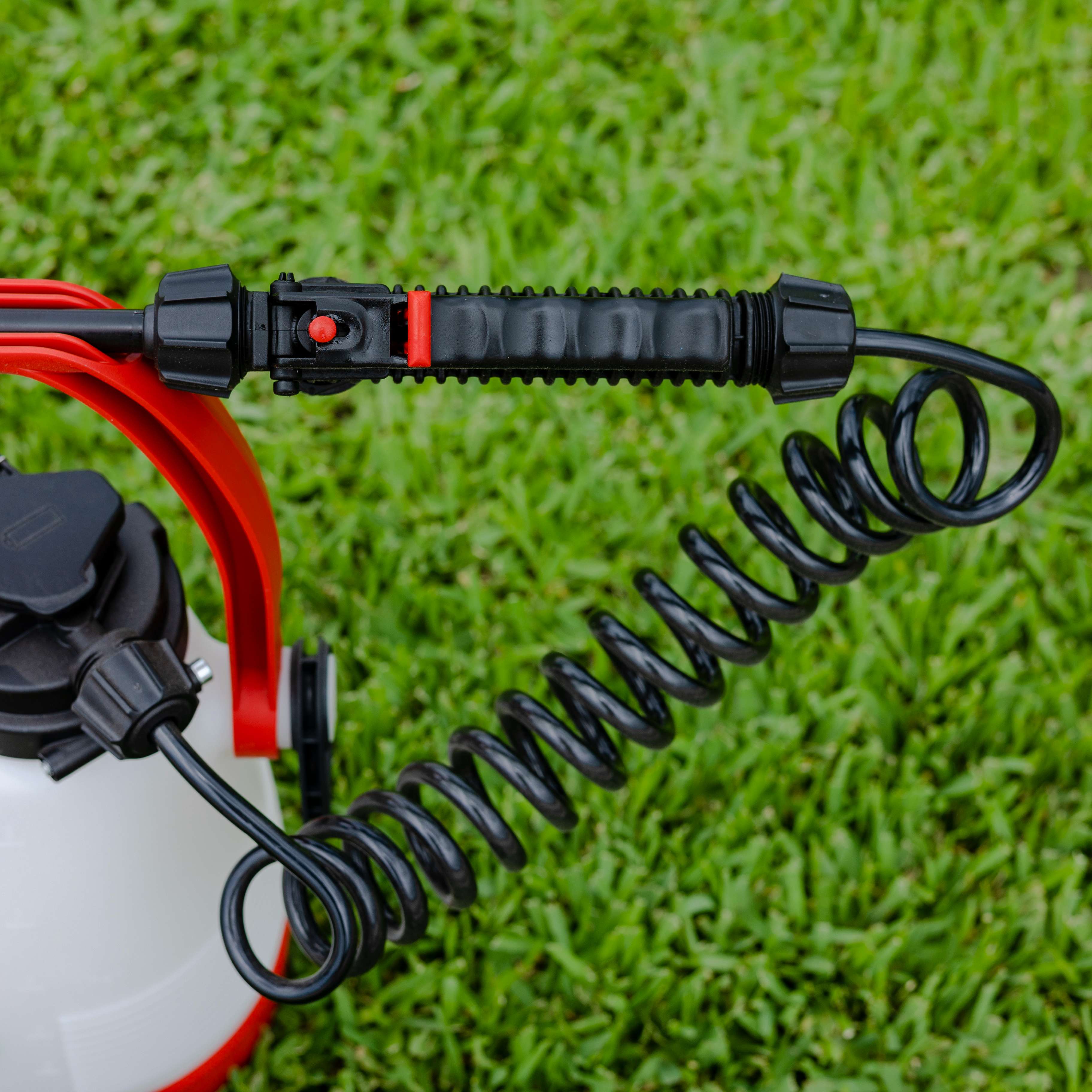Solo 6L Battery Operated Sprayer