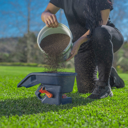 ICL Professional Hand-Held Spreader
